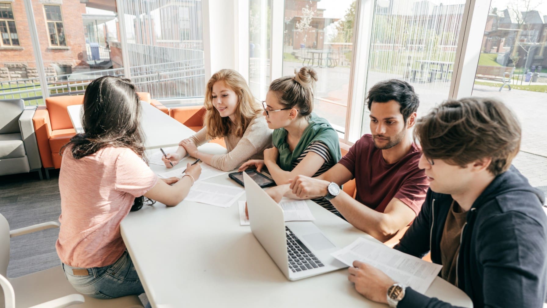 Need for speed! Interview of SmartCert sponsored racecar driver Olivia Askew 3 SmartCert and University of Wisconsin <br> Madison Partner to Drive Innovation and Student Success